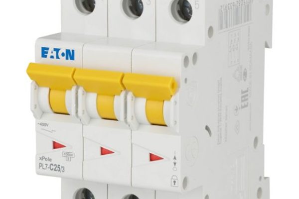 Jistič Eaton PL7-C25/3, C 25 A, 3 póly, 10 kA