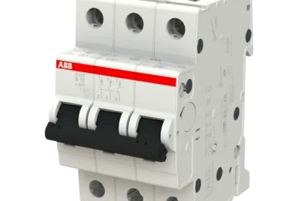 Jistič ABB B10, 3 pól., 6kA, S200
